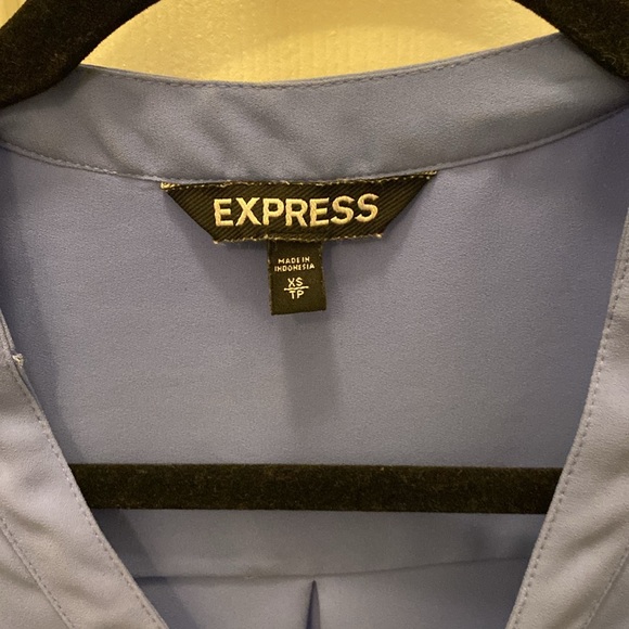 Express Portofino Blouse - Picture 2 of 5